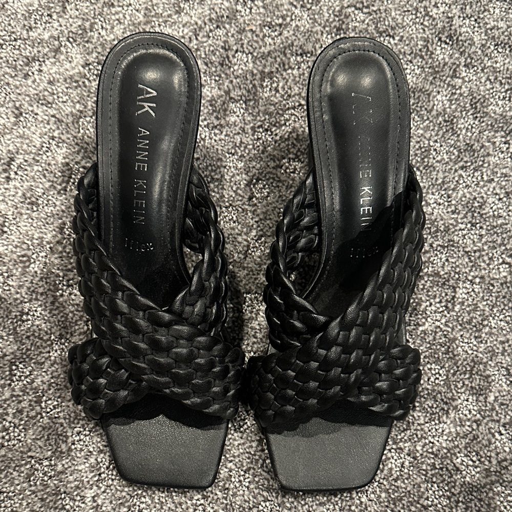 Anne Klein Black Braided Mules